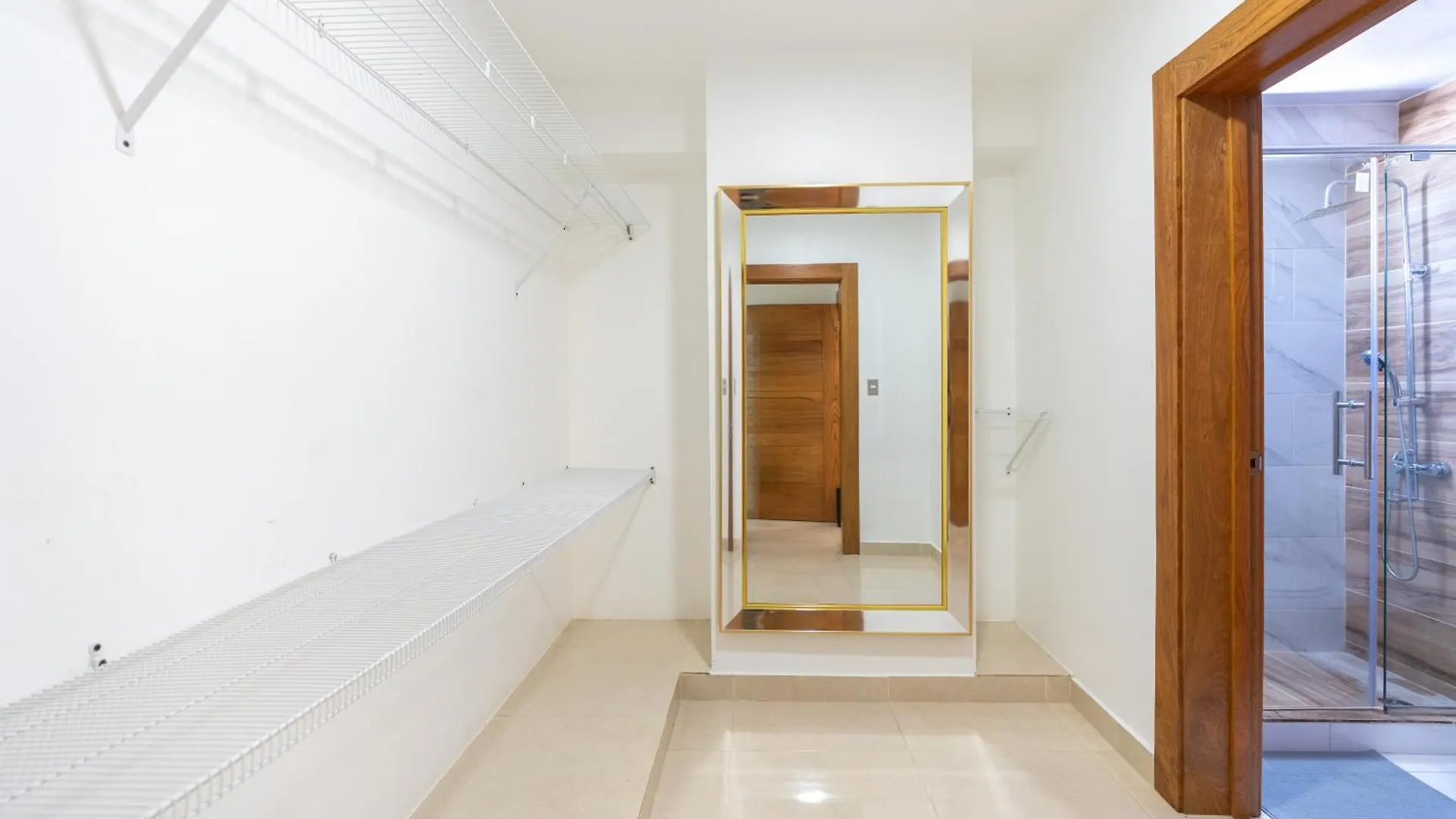 Modern Oasis Near Monument With Rooftop Bbq , Gym, And Free Parking Santiago De Los Caballeros Repubblica Dominicana