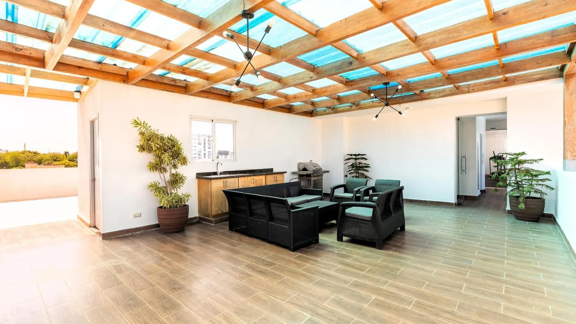 Modern Oasis Near Monument With Rooftop Bbq , Gym, And Free Parking Santiago De Los Caballeros 0*,